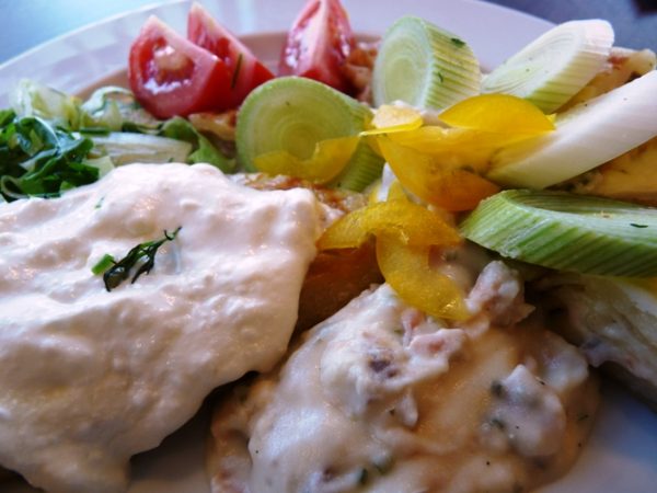 Snidlinges füstölt lazacos palacsinta