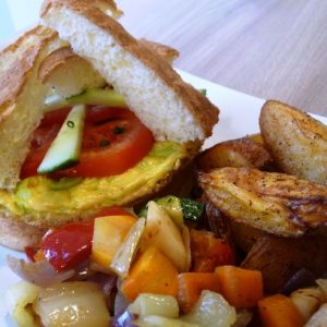 pórés omlettel töltött buci gluténmentes
