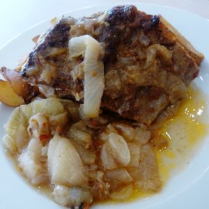 Gluténmentes hagymás sült oldalas