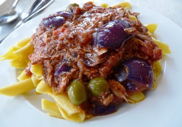 tonhalas penne paradicsom szószban gluténmentes