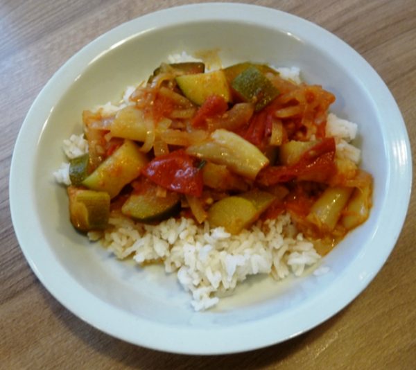 cukkinis lecsó glutlénmentes